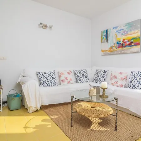 Mirella * 波连萨港